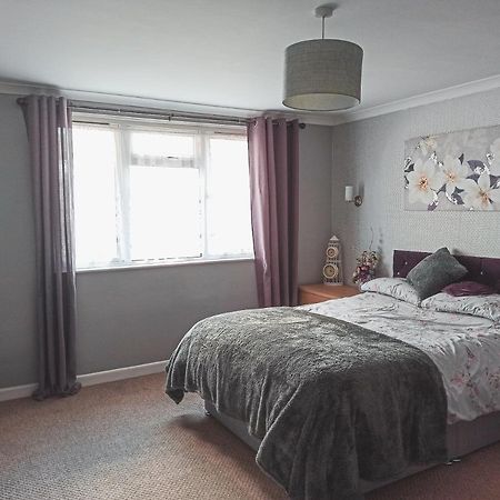 Esplanade Court Apartment With Communal Seasonal Heated Pool Paignton Exterior foto